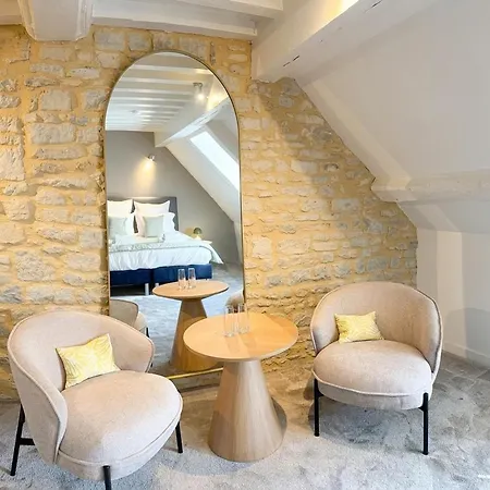 Villa Des Ursulines De Caractere 4 4 Salles De Bains Centre Parking Public Proche Plages Du Debarquement Bayeux