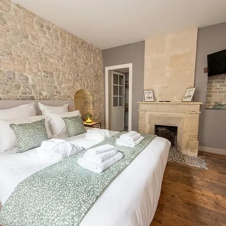 Villa Des Ursulines De Caractere 4 4 Salles De Bains Centre Parking Public Proche Plages Du Debarquement Bayeux