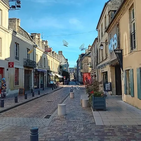 Des Ursulines De Caractere 4 4 Salles De Bains Centre Parking Public Proche Plages Du Debarquement Villa Bayeux